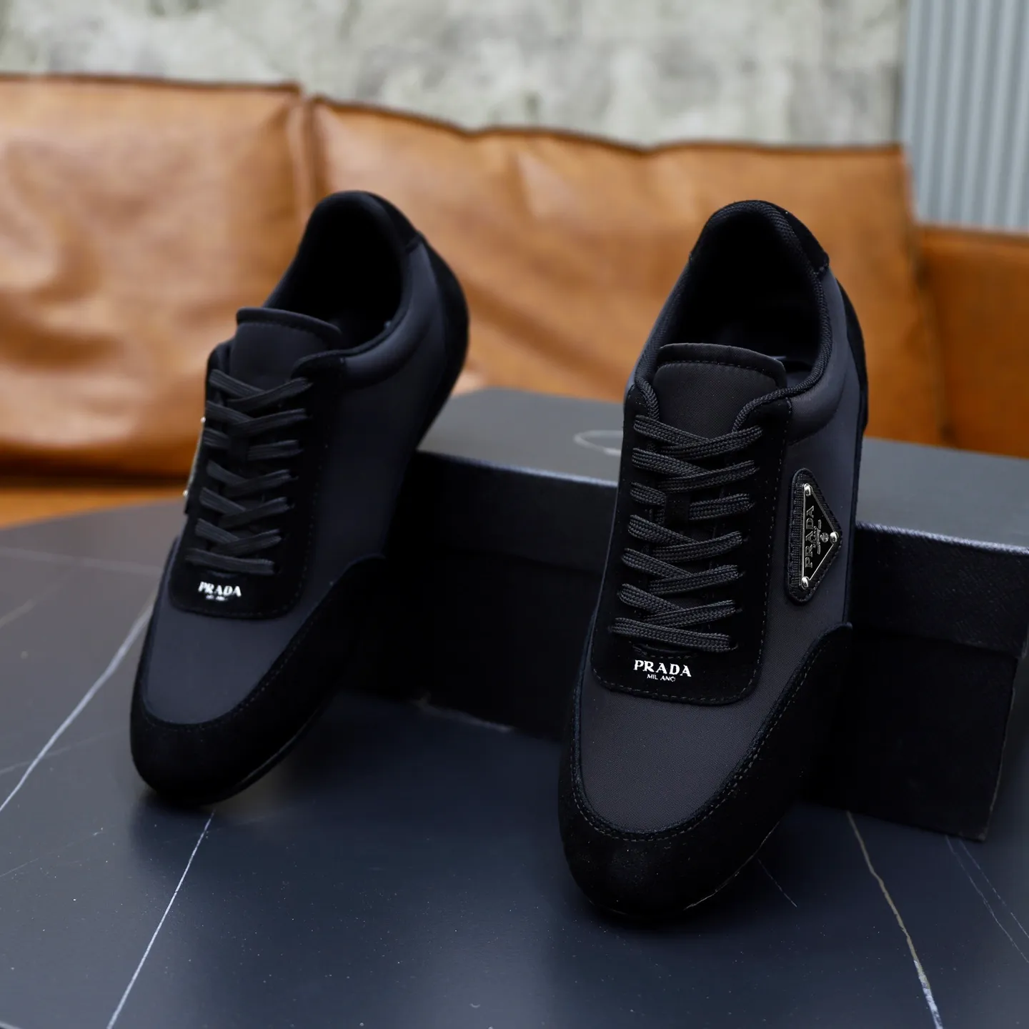 Men's shoes: 440💰🙅‍♂️🙅‍♂️🙅‍♂️ Brand: PRADA Standard code: 38–44 (45 can be customized) Level: Same as the official website Material: Original fabric Comfortable and breathable lining Lightweight and wear-resistant outsole Style category: Men's fashionable casual shoes and boots Running sneakers Distinguished luxury brand elements Top luxury Color: actual picture color